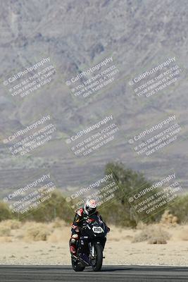 media/Dec-07-2025-CVMA (Sun) [[3e7d2de5dc]]/Race 8-Middleweight Shootout/